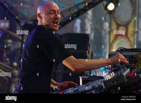  Paul Kalkbrenner Bangkok Rave: ดนตรีอิเล็กทรอนิกส์เยอรมันมาถึงกรุงเทพฯ!