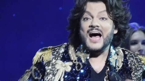 ฟิลิป KIRKOROV กับ คอนเสิร์ตสุดมันส์ที่กรุงเทพฯ: ความรักและเสียงร้องอันทรงพลัง!